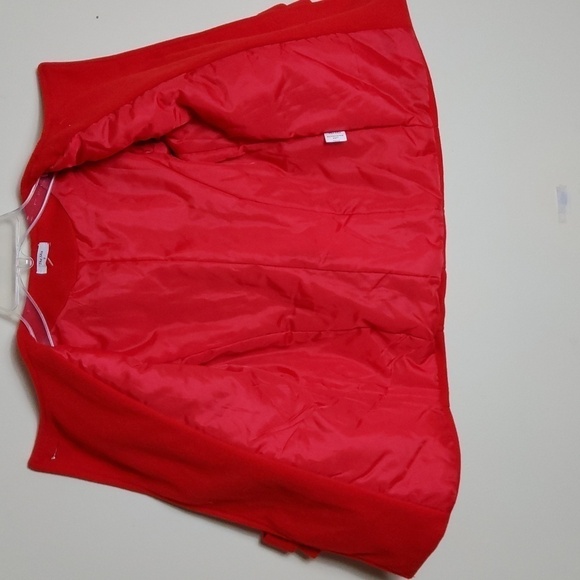 The Shu One Button Girls Coat. There is no size tag, see photo for measurements - Picture 3 of 4